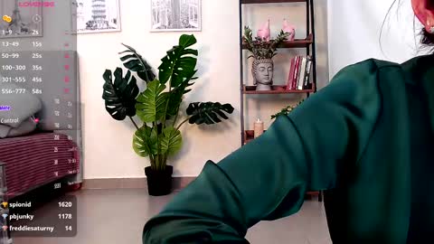 Sassy Girl online show from 02.22.25