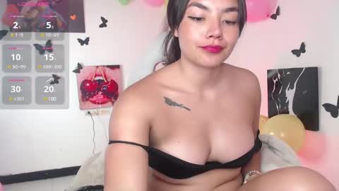 Snapshot of _serendepia_ chatting on 12.12.24 Serendipia online show from 12.12.24