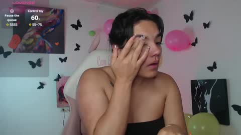 Snapshot of _serendepia_ chatting on 12.15.24 Serendipia online show from 12.15.24