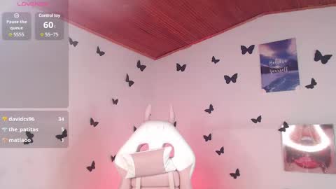 Snapshot of _serendepia_ chatting on 01.12.25 Serendipia online show from 01.12.25