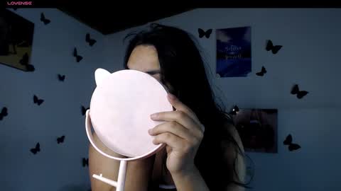 Snapshot of _serendepia_ chatting on 03.06.25 Serendipia online show from 03.06.25