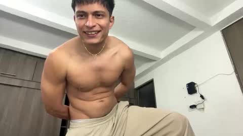 Juan Pablo-independent model online show from 03.12.26