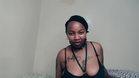 Snapshot of _sexysquirter chatting on 11.26.25 _sexysquirter online show from 11.26.25