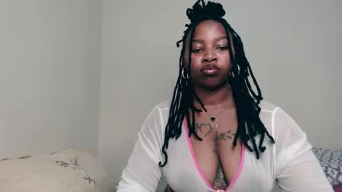 Snapshot of _sexysquirter chatting on 12.03.25 _sexysquirter online show from 12.03.25