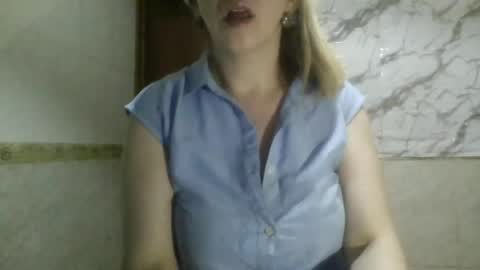 Snapshot of _sexyxsveta_ chatting on 06.26.26 SexyXSveta online show from 06.26.26