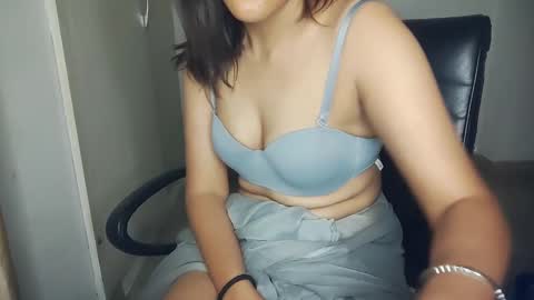 _shalini_0 online show from 09.29.25