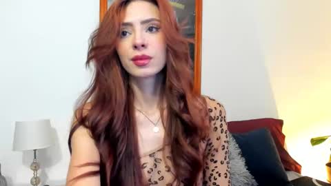 _silvia_vega_ online show from 03.20.26