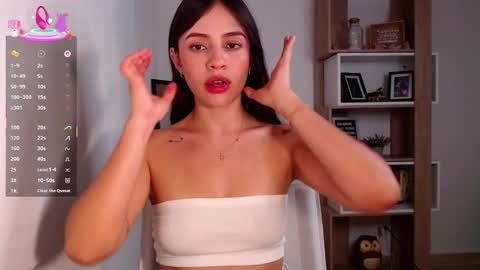 Lauren  online show from 10.19.25