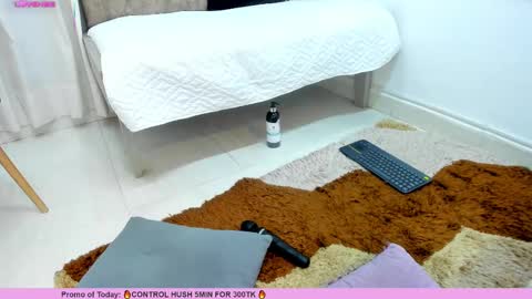 Snapshot of _sofia_cruz chatting on 02.13.25 640 200 online show from 02.13.25
