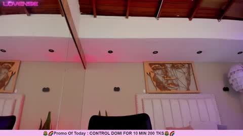 Snapshot of _sofia_cruz chatting on 02.23.25 640 200 online show from 02.23.25