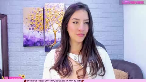 Snapshot of _sofia_cruz chatting on 03.12.25 640 200 online show from 03.12.25