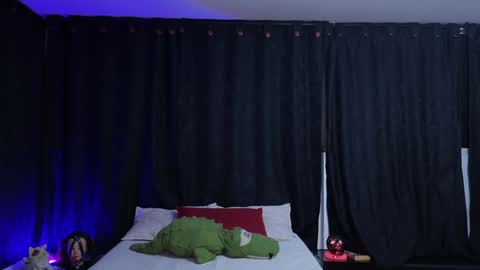 Sofia online show from 12.02.24