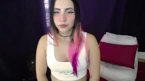 Snapshot of _sofiapink chatting on 02.26.26 Sofia online show from 02.26.26