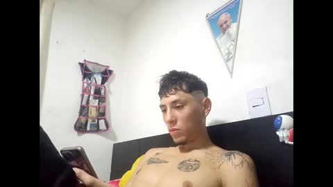 Snapshot of _spider_dick_ chatting on 01.26.25 Alejandro Pinzon online show from 01.26.25