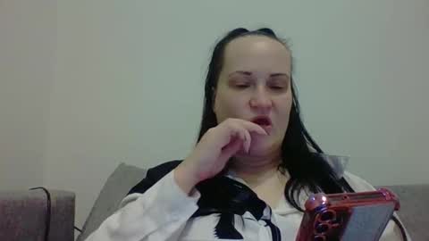 Melisa online show from 10.29.25