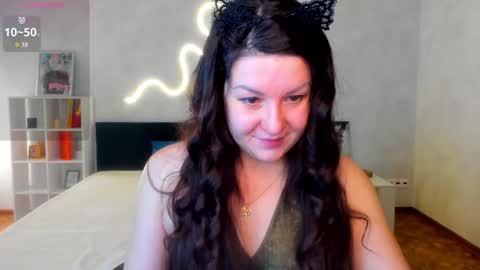 Erica online show from 12.17.25