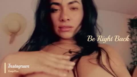    online show from 10.11.25