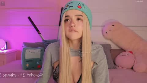 _tammarra_ online show from 02.12.25