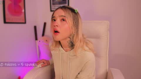 _tammarra_ online show from 04.01.26