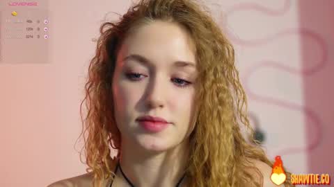 Snapshot of _taylor_swift chatting on 01.30.25 Taylor online show from 01.30.25