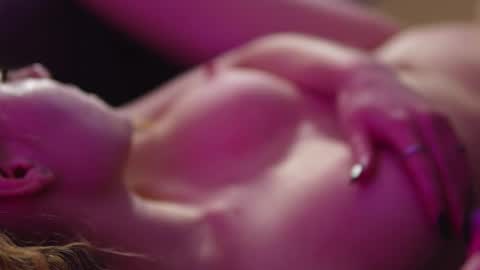 Snapshot of _taylor_swift chatting on 02.22.25 Taylor online show from 02.22.25