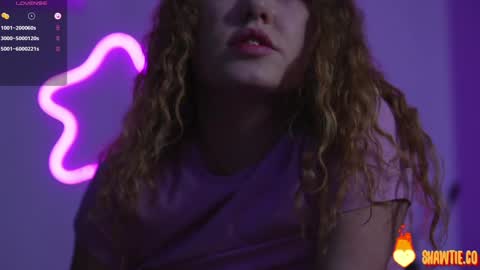 Snapshot of _taylor_swift chatting on 03.10.25 Taylor online show from 03.10.25