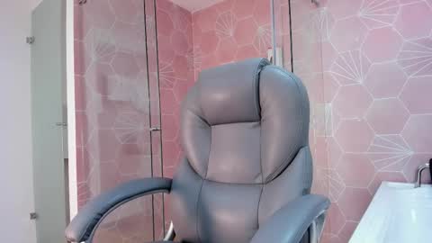 Snapshot of _taylorblack chatting on 01.15.26 _taylorblack online show from 01.15.26