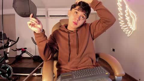 _taylorblack online show from 04.11.26