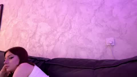 Snapshot of _tender_soul_ chatting on 10.16.25 Lovely 3 online show from 10.16.25