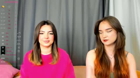 Snapshot of _teona_ann_for_you_ chatting on 12.25.24 Teona and Annred hair online show from 12.25.24