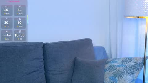 Snapshot of _terrea_ chatting on 10.29.25 Terrea online show from 10.29.25