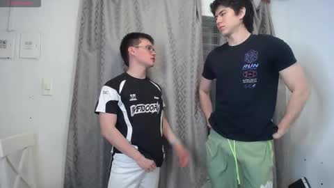 Scot y Patrick online show from 10.21.25