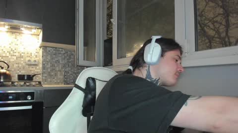 _torfin_ online show from 12.15.24