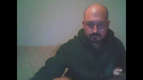 Snapshot of _trolo chatting on 11.16.25 _trolo online show from 11.16.25