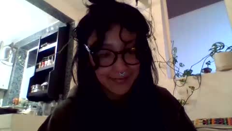 Snapshot of _tutti_frutti_ chatting on 12.10.24 _tutti_frutti_ online show from 12.10.24