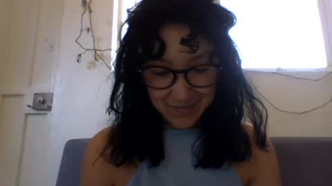 Snapshot of _tutti_frutti_ chatting on 02.24.25 _tutti_frutti_ online show from 02.24.25