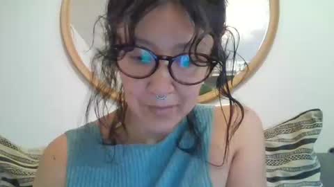 _tutti_frutti_ online show from 10.29.25