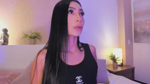 Victoria online show from 04.11.26