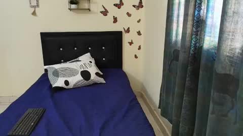 _victoriia_971 online show from 02.24.25