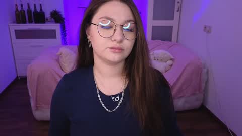 Wendy online show from 12.23.24