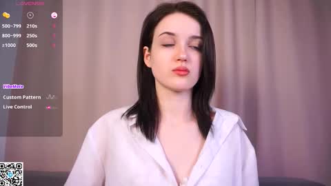 Anna online show from 09.20.25