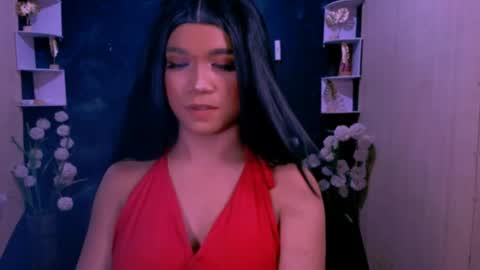 Snapshot of _xxlilly chatting on 04.12.26 _xxlilly online show from 04.12.26