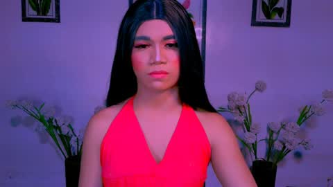 Snapshot of _xxlilly chatting on 04.21.26 _xxlilly online show from 04.21.26
