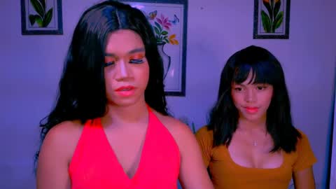 Snapshot of _xxlilly chatting on 04.27.26 _xxlilly online show from 04.27.26