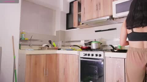 Macca and Ana online show from 12.26.24