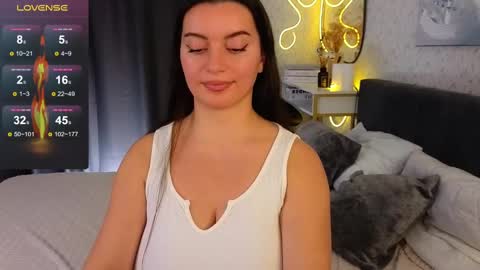 Jasmine online show from 02.11.25