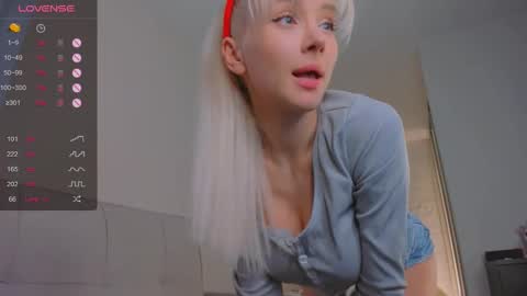 Tessa -  online show from 12.25.24