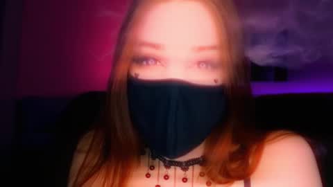 Snapshot of _yourwetdreams_ chatting on 03.03.26 Roxy online show from 03.03.26