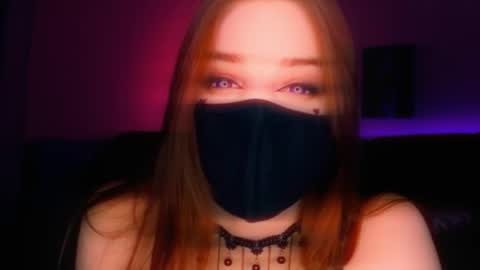 Snapshot of _yourwetdreams_ chatting on 03.29.26 Roxy online show from 03.29.26