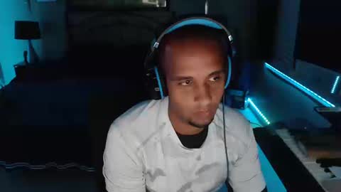 a4orce online show from 10.16.25